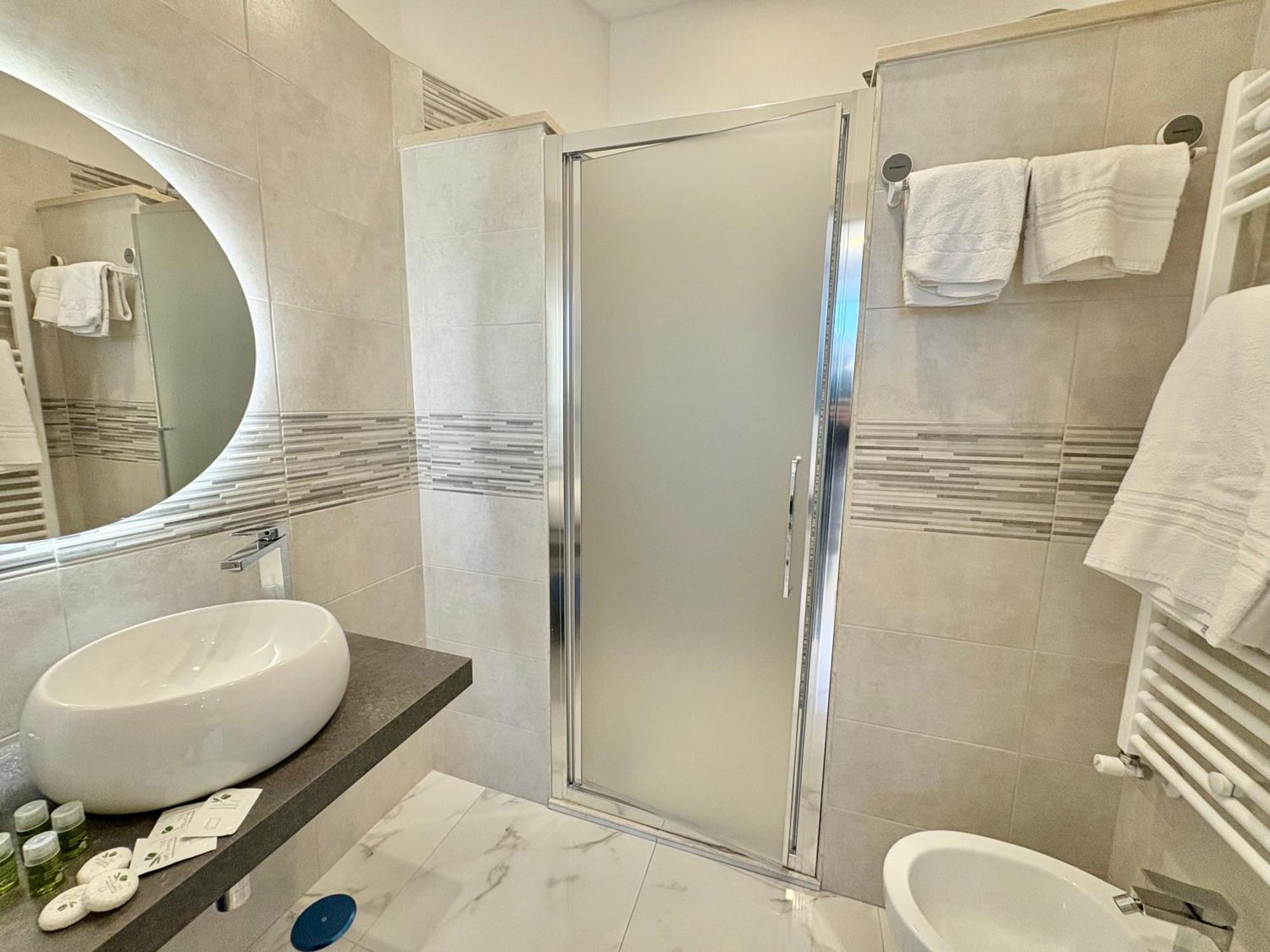Romano'S Luxury Stay B&B 巴里 外观 照片