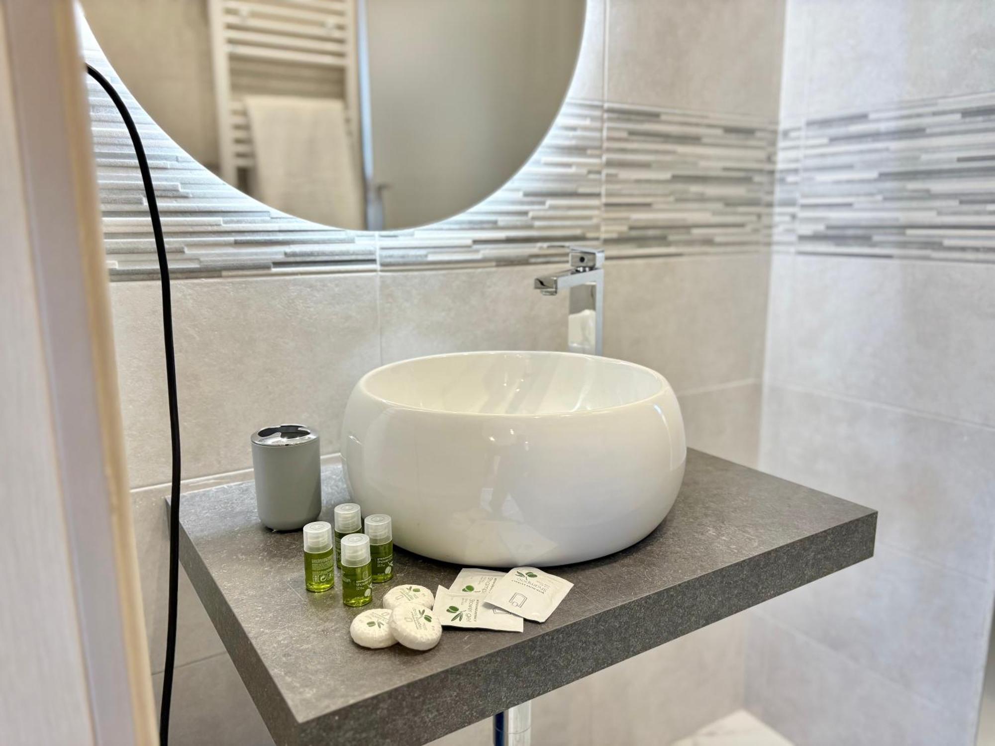 Romano'S Luxury Stay B&B 巴里 外观 照片