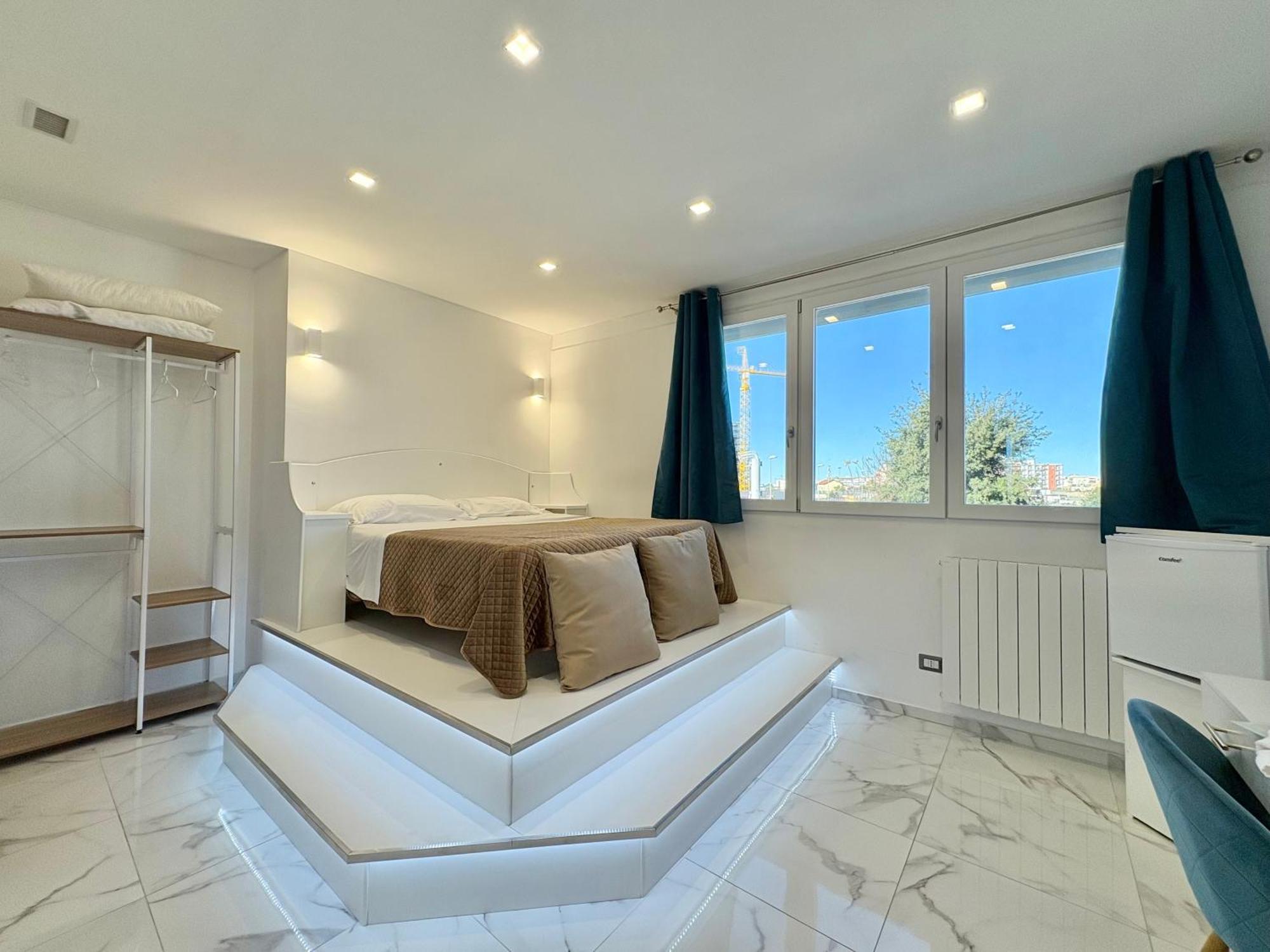 Romano'S Luxury Stay B&B 巴里 外观 照片